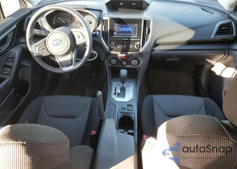 2018 Subaru Impreza Premium Plus z USA, uszkodzony, nr VIN 4S3GTAD63J3748476